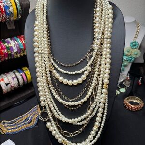 📿 Layered Pearl & Chain Statement Necklace – Chicos – 70% Off Retail!